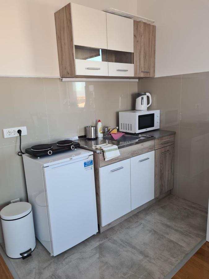 Jordan Apartment - City Center Belgrado Esterno foto